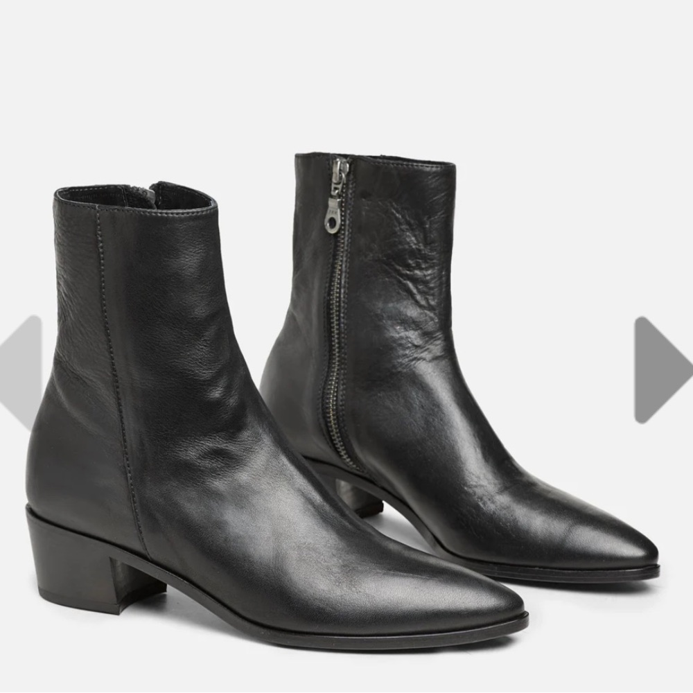 Modern Vice Santa Monica black leather ankle boots. Never been worn.